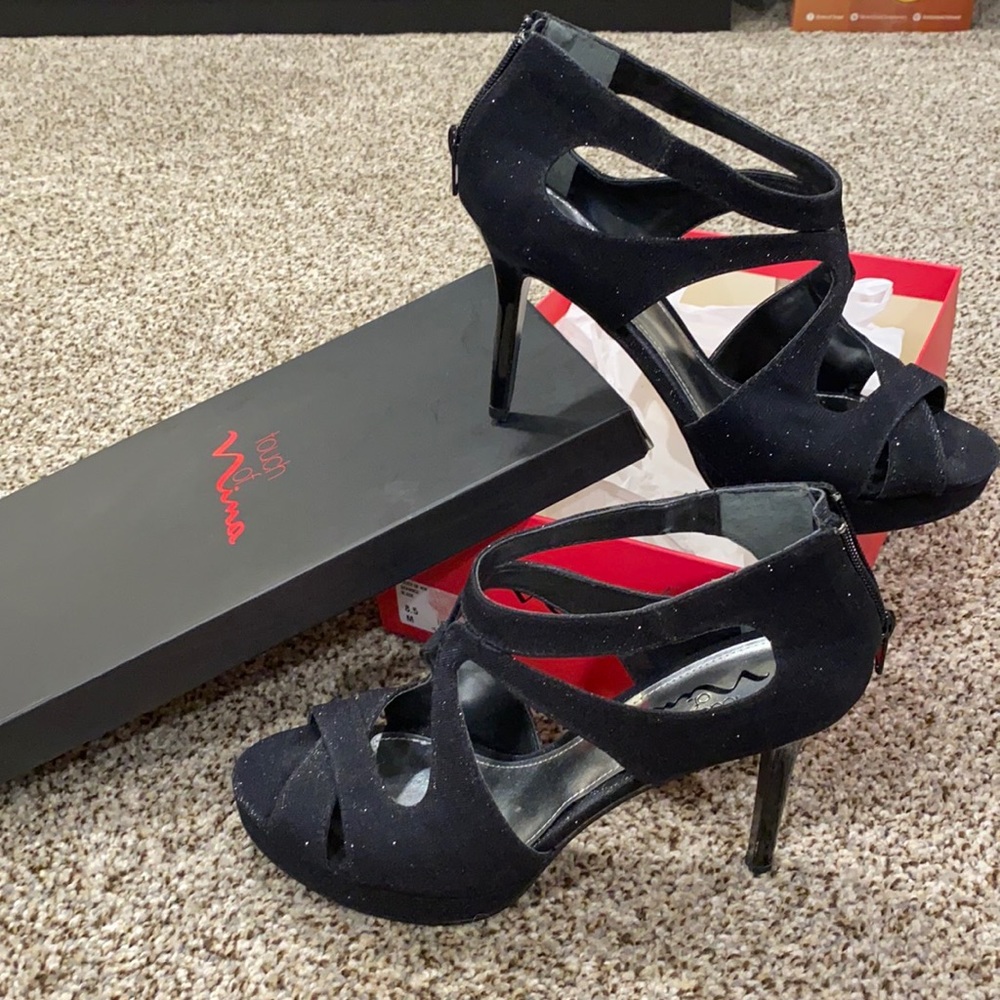 Touch of Nina Black Sparkly Strappy High Heels